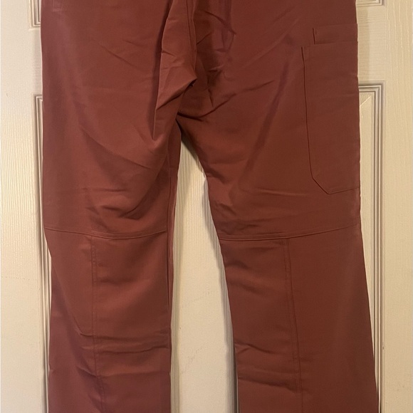 FIGS Scrub Top and Bottoms Mauve NWT - Picture 13 of 15